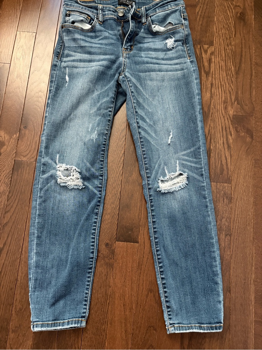 Judy Blue Relaxed Fit Distressed Crop Jeans Women's US Size 7 / 28